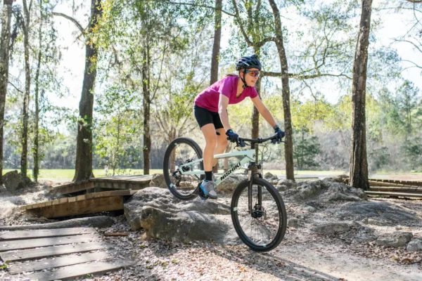 Nishiki Women's Colorado Sport Mountain Bike